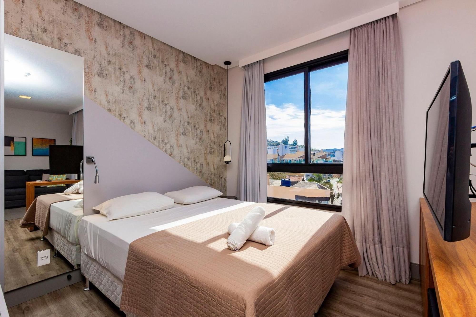 Aion Suites 302 - Lindo Apartamento Com Vista Para O Mar, A 60M Da Praia De Bombinhas, Com Piscina E Academia No Rooftop. Dış mekan fotoğraf