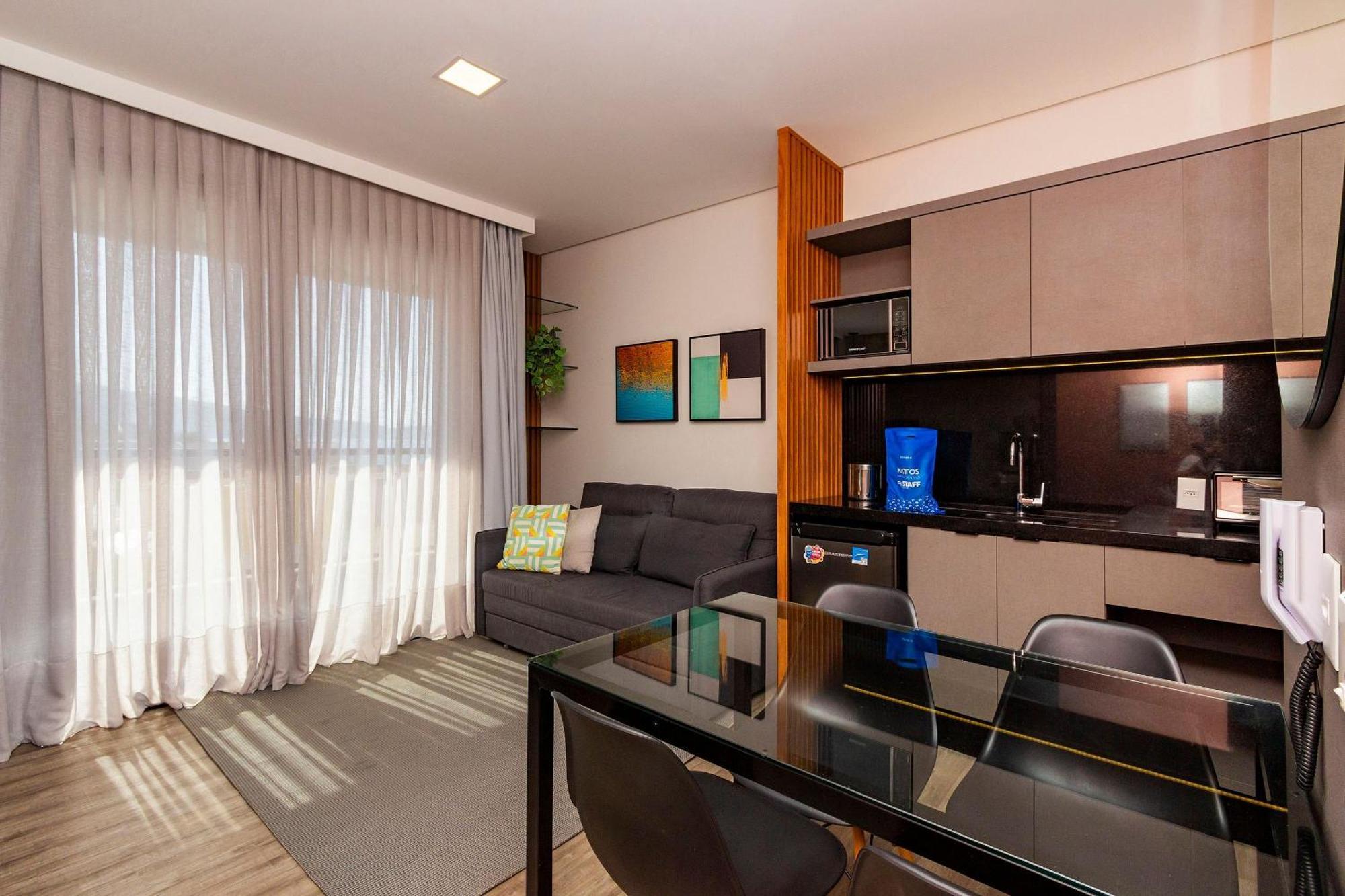 Aion Suites 302 - Lindo Apartamento Com Vista Para O Mar, A 60M Da Praia De Bombinhas, Com Piscina E Academia No Rooftop. Dış mekan fotoğraf