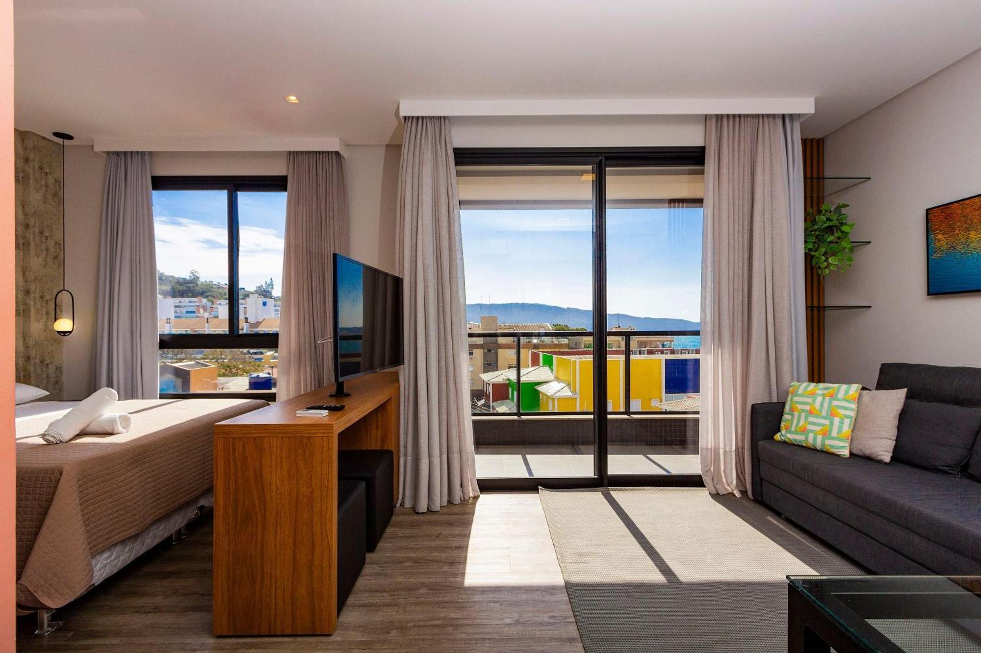 Aion Suites 302 - Lindo Apartamento Com Vista Para O Mar, A 60M Da Praia De Bombinhas, Com Piscina E Academia No Rooftop. Dış mekan fotoğraf