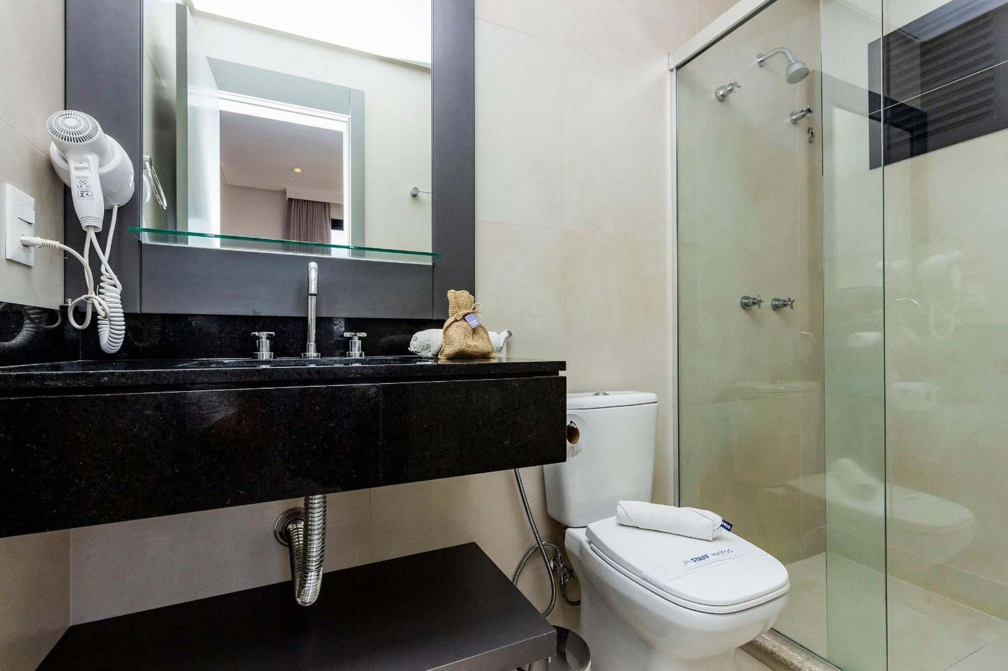 Aion Suites 302 - Lindo Apartamento Com Vista Para O Mar, A 60M Da Praia De Bombinhas, Com Piscina E Academia No Rooftop. Dış mekan fotoğraf