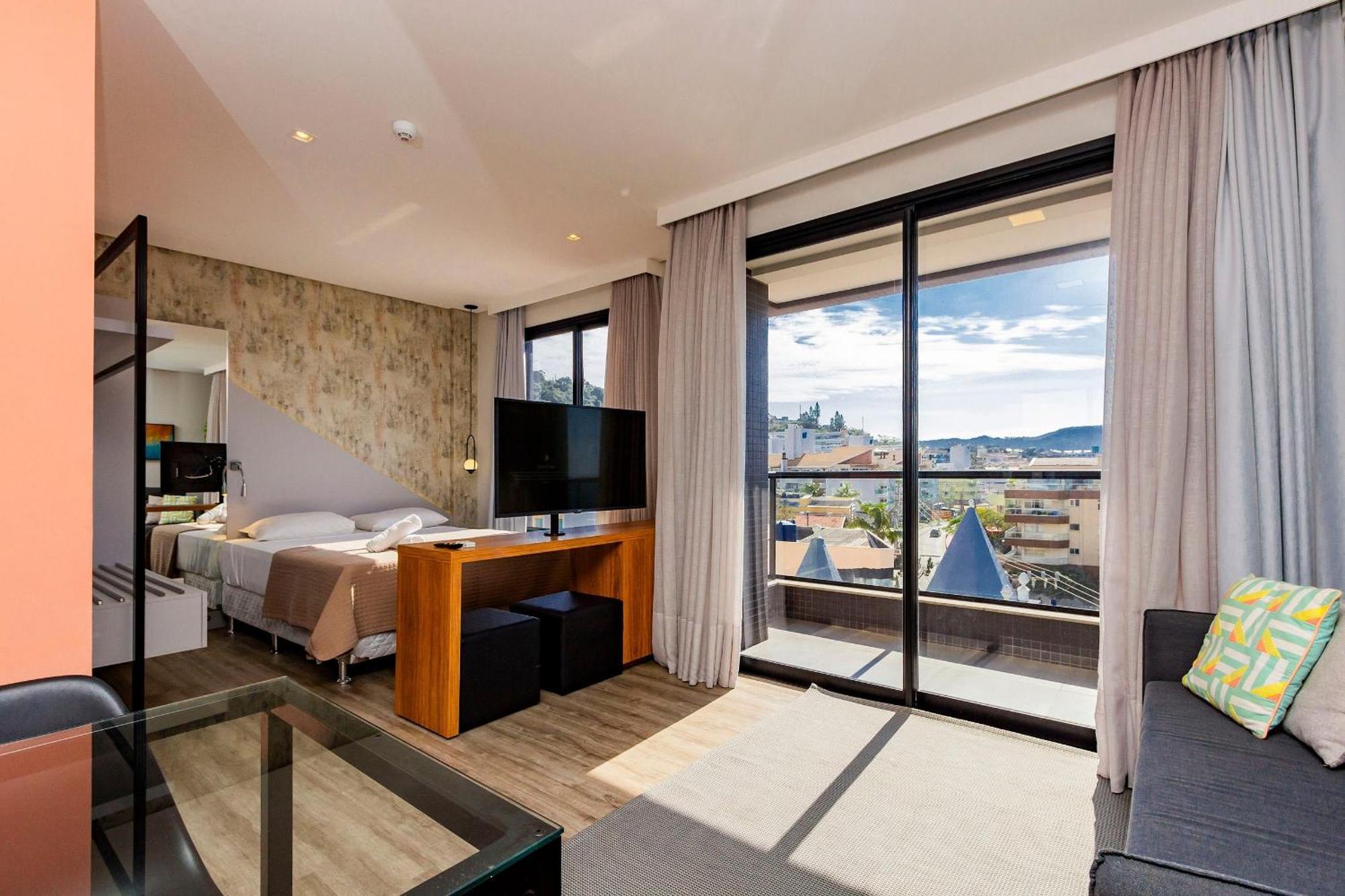 Aion Suites 302 - Lindo Apartamento Com Vista Para O Mar, A 60M Da Praia De Bombinhas, Com Piscina E Academia No Rooftop. Dış mekan fotoğraf